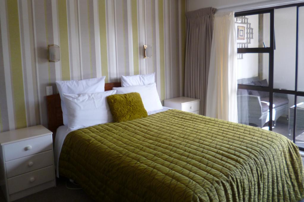 Opua Boutique Seaview Motel Rum bild