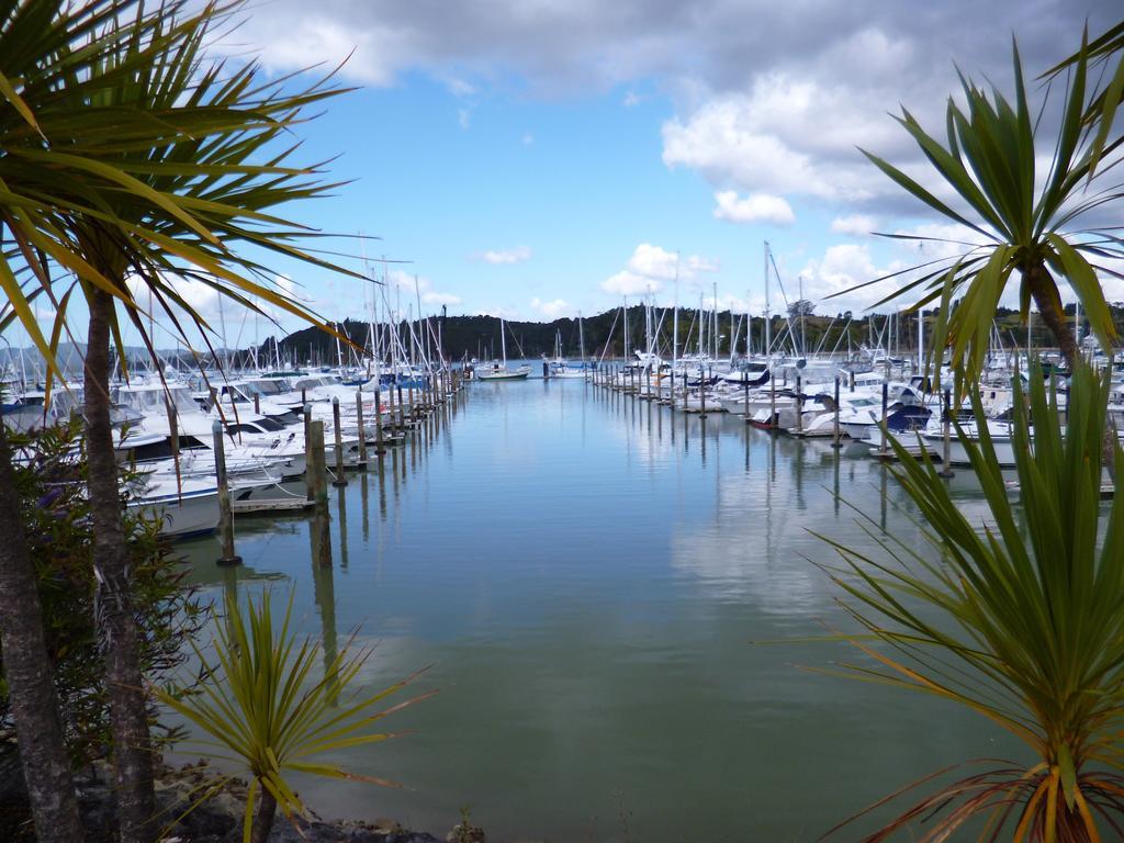 Opua Boutique Seaview Motel Exteriör bild