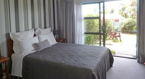 Opua Boutique Seaview Motel Exteriör bild
