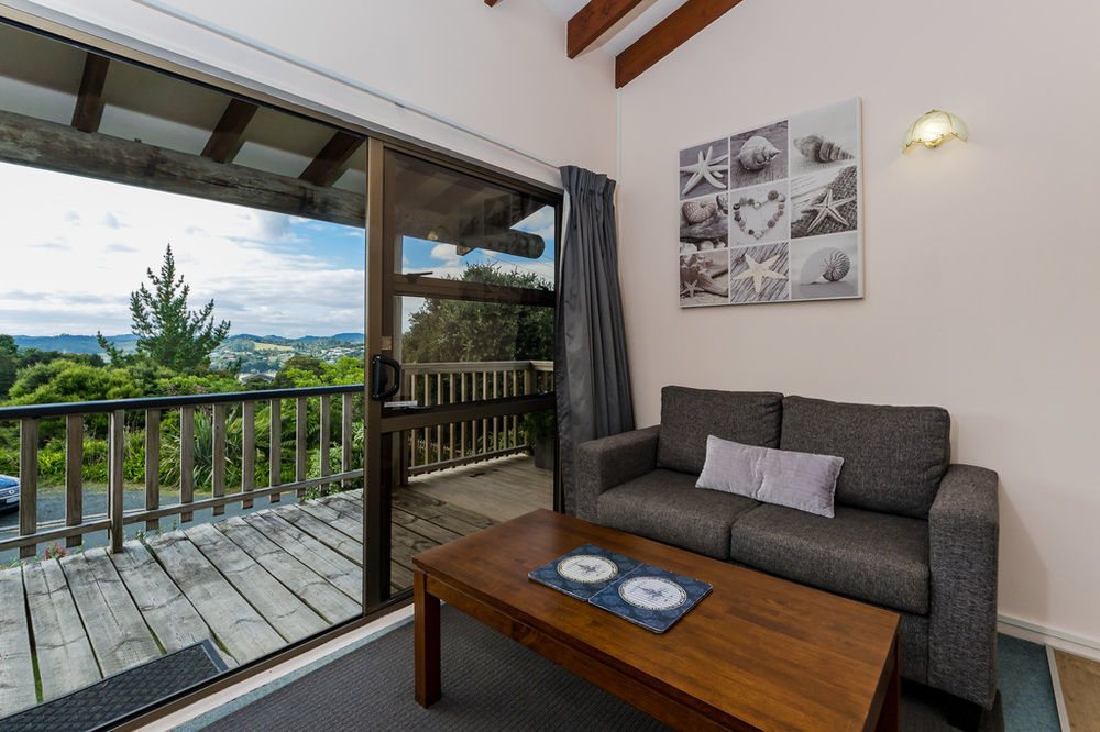 Opua Boutique Seaview Motel Exteriör bild