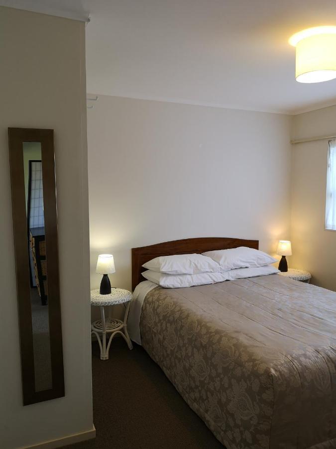 Opua Boutique Seaview Motel Exteriör bild
